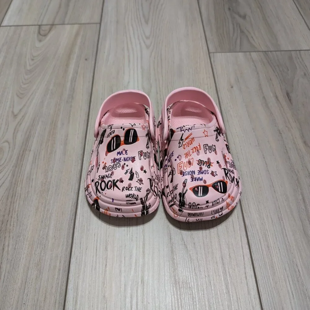 Unisex Cool slip-on clogs sizes 2yrs to 8yrs, waterproof colorful and cute